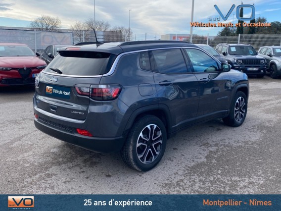 Aperçu de la photo 30 du véhicule JEEP COMPASS