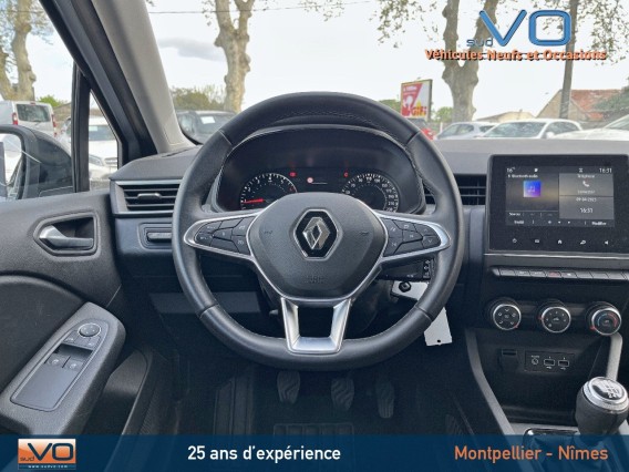 Aperçu de la photo 10 du véhicule RENAULT CLIO V