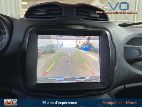 Aperçu de la photo 15 du véhicule JEEP RENEGADE