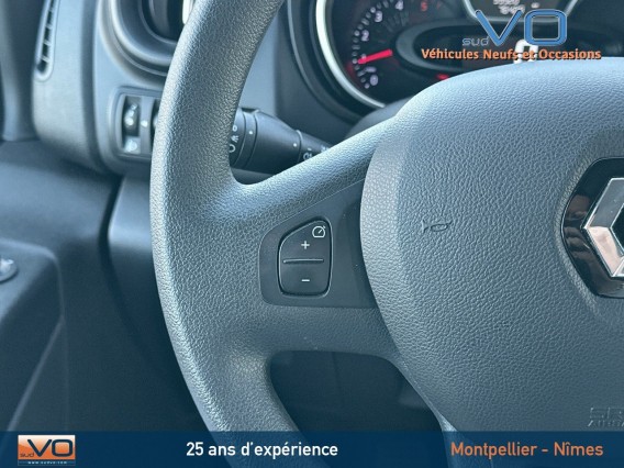 Aperçu de la photo 25 du véhicule RENAULT TRAFIC COMBI