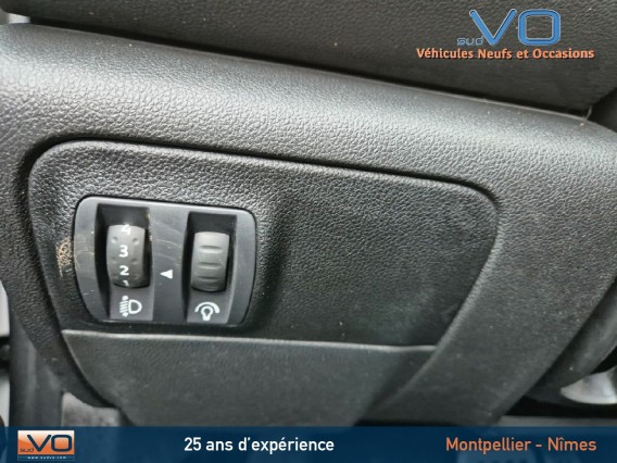Aperçu de la photo 25 du véhicule RENAULT MEGANE IV BERLINE