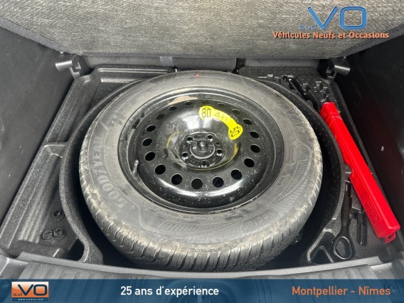 Aperçu de la photo 20 du véhicule JEEP COMPASS