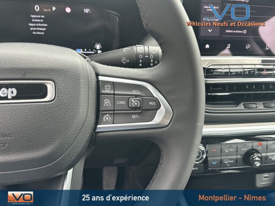 Aperçu de la photo 28 du véhicule JEEP COMPASS