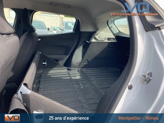 Aperçu de la photo 17 du véhicule RENAULT CLIO V SOCIETE