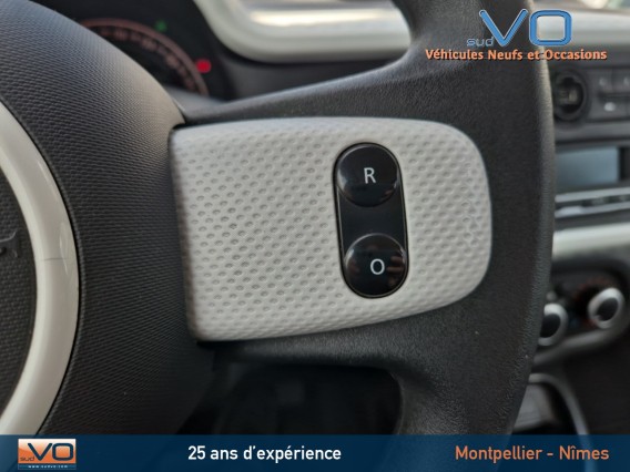 Aperçu de la photo 15 du véhicule RENAULT TWINGO III