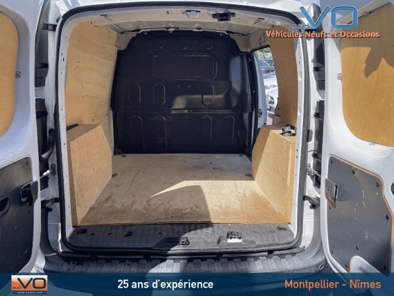 Aperçu de la photo 18 du véhicule RENAULT KANGOO EXPRESS