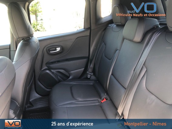 Aperçu de la photo 17 du véhicule JEEP RENEGADE