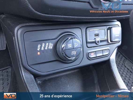 Aperçu de la photo 21 du véhicule JEEP RENEGADE
