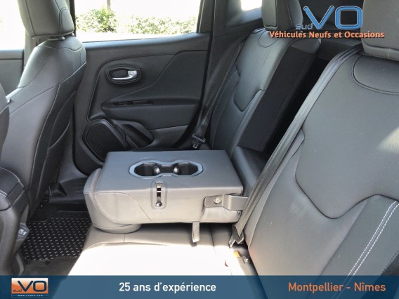 Aperçu de la photo 36 du véhicule JEEP RENEGADE