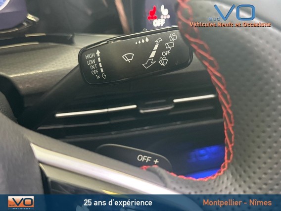 Aperçu de la photo 32 du véhicule VOLKSWAGEN GOLF