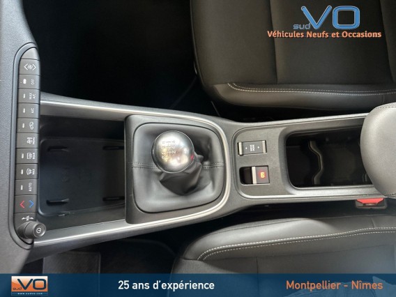 Aperçu de la photo 15 du véhicule JEEP AVENGER