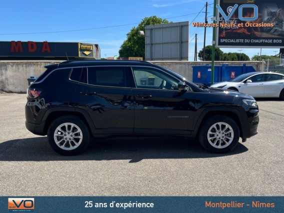Aperçu de la photo 33 du véhicule JEEP COMPASS