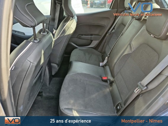 Aperçu de la photo 17 du véhicule RENAULT CLIO V
