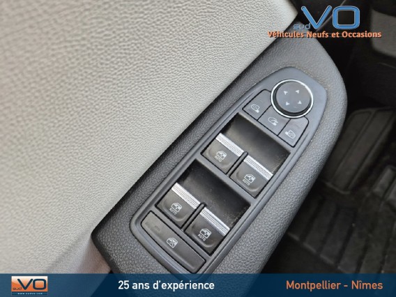 Aperçu de la photo 26 du véhicule RENAULT CLIO V