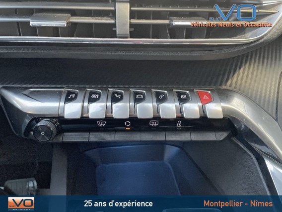 Aperçu de la photo 23 du véhicule PEUGEOT 3008