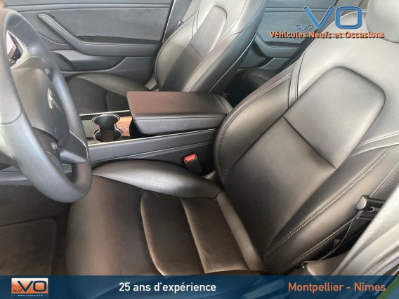 Aperçu de la photo 16 du véhicule TESLA MODEL 3