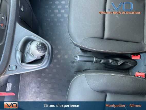 Aperçu de la photo 19 du véhicule RENAULT TRAFIC COMBI