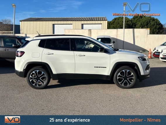 Aperçu de la photo 34 du véhicule JEEP COMPASS