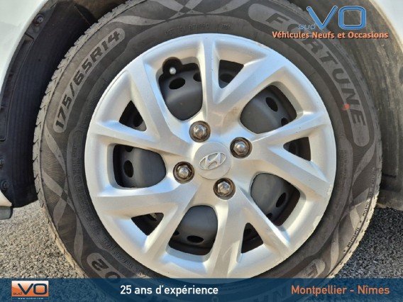 Aperçu de la photo 19 du véhicule HYUNDAI i10
