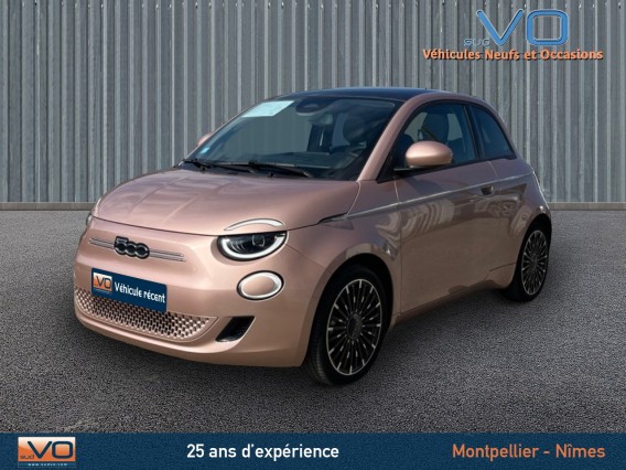 Aperçu de la photo 3 du véhicule FIAT 500e BERLINE