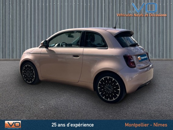 Aperçu de la photo 5 du véhicule FIAT 500e BERLINE