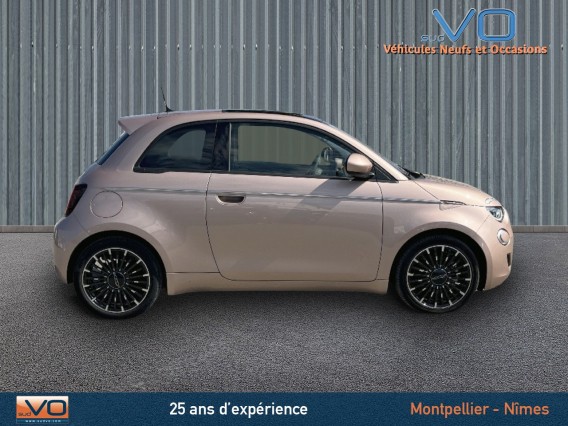Aperçu de la photo 8 du véhicule FIAT 500e BERLINE