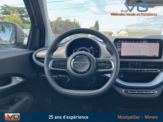 Aperçu de la photo 10 du véhicule FIAT 500e BERLINE