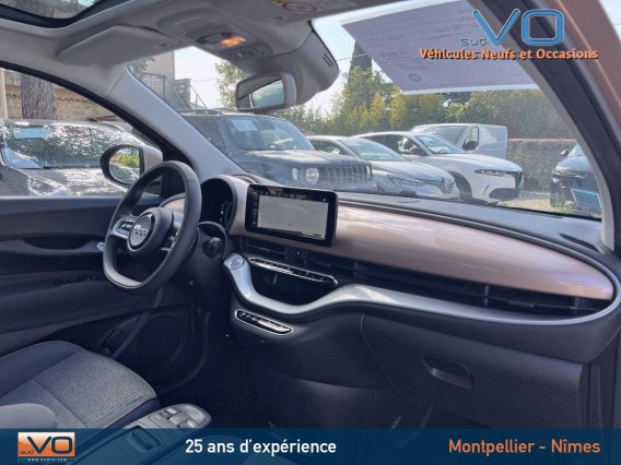 Aperçu de la photo 21 du véhicule FIAT 500e BERLINE