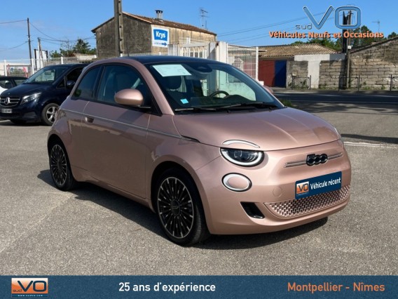 Aperçu de la photo 25 du véhicule FIAT 500e BERLINE