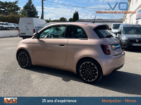 Aperçu de la photo 29 du véhicule FIAT 500e BERLINE