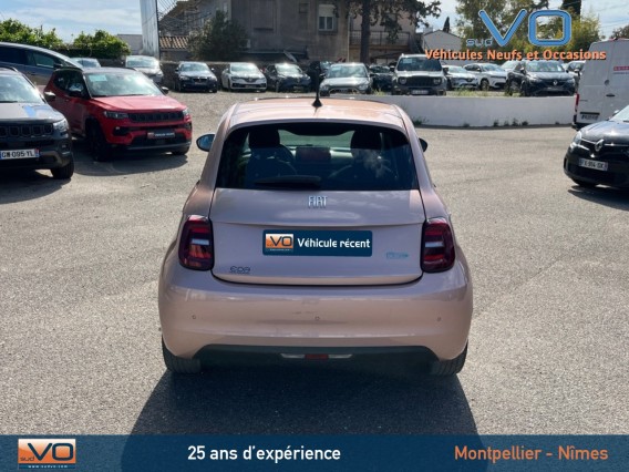Aperçu de la photo 30 du véhicule FIAT 500e BERLINE