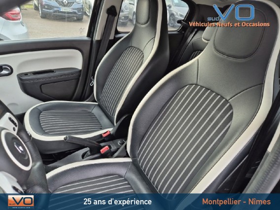 Aperçu de la photo 16 du véhicule RENAULT TWINGO III