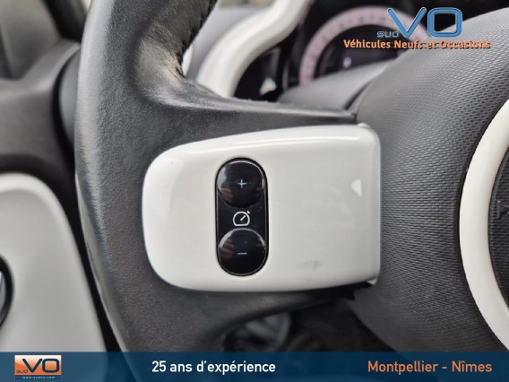 Aperçu de la photo 22 du véhicule RENAULT TWINGO III