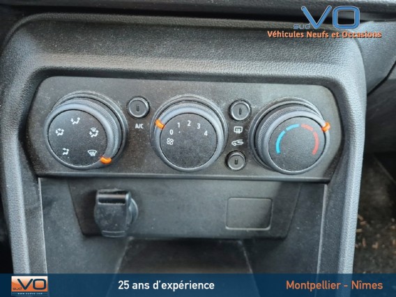 Aperçu de la photo 12 du véhicule DACIA SANDERO
