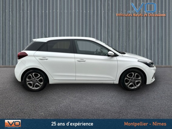 Aperçu de la photo 8 du véhicule HYUNDAI i20