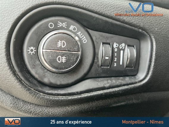 Aperçu de la photo 22 du véhicule JEEP RENEGADE