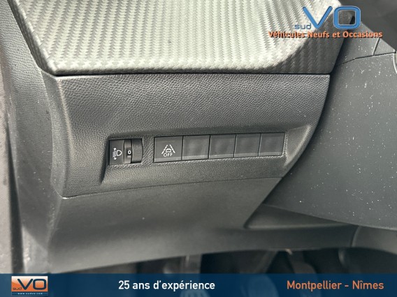 Aperçu de la photo 23 du véhicule PEUGEOT 2008
