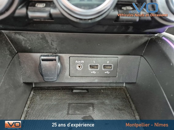 Aperçu de la photo 12 du véhicule RENAULT CLIO V