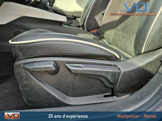 Aperçu de la photo 20 du véhicule RENAULT CLIO V
