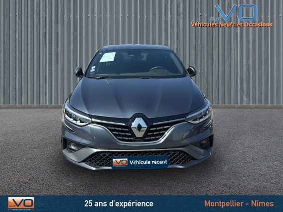 Aperçu de la photo 2 du véhicule RENAULT MEGANE IV BERLINE