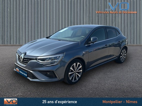 Aperçu de la photo 3 du véhicule RENAULT MEGANE IV BERLINE