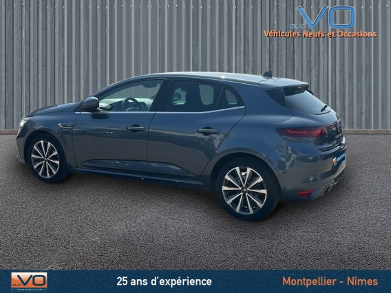 Aperçu de la photo 5 du véhicule RENAULT MEGANE IV BERLINE