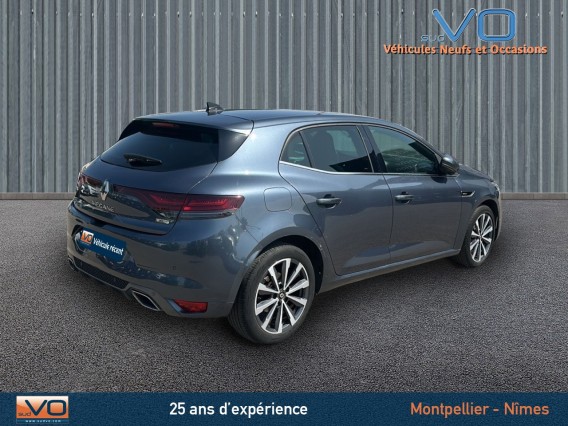Aperçu de la photo 7 du véhicule RENAULT MEGANE IV BERLINE