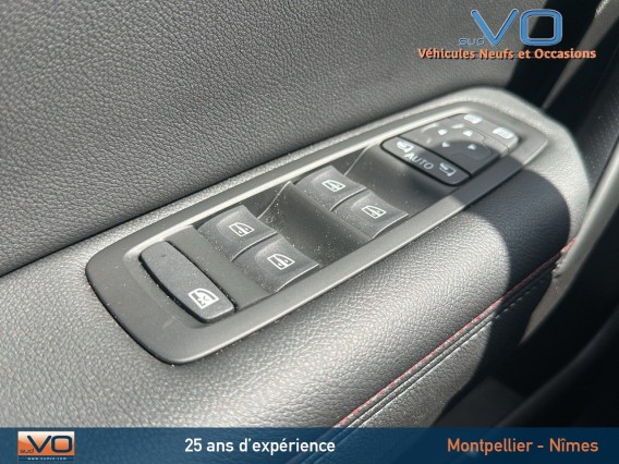 Aperçu de la photo 12 du véhicule RENAULT MEGANE IV BERLINE