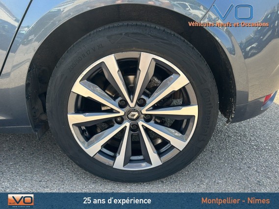 Aperçu de la photo 20 du véhicule RENAULT MEGANE IV BERLINE