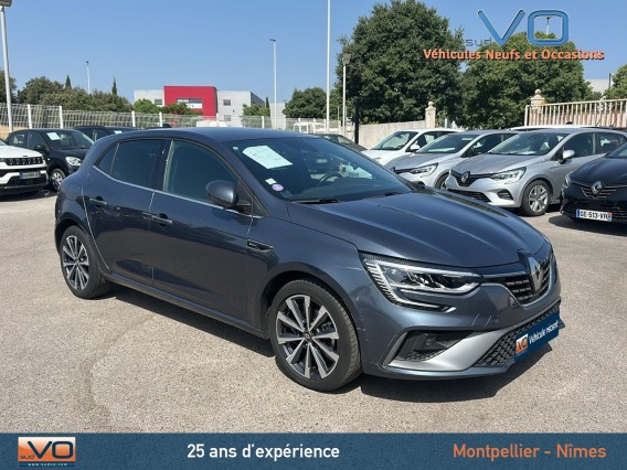 Aperçu de la photo 25 du véhicule RENAULT MEGANE IV BERLINE