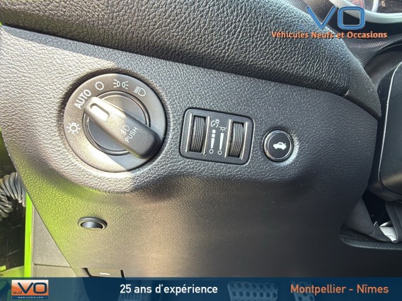Aperçu de la photo 13 du véhicule DODGE CHALLENGER