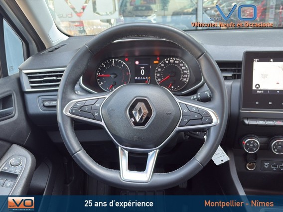 Aperçu de la photo 10 du véhicule RENAULT CLIO V