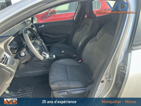 Aperçu de la photo 16 du véhicule RENAULT CLIO V