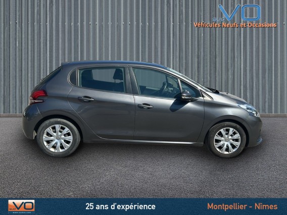 Aperçu de la photo 8 du véhicule PEUGEOT 208